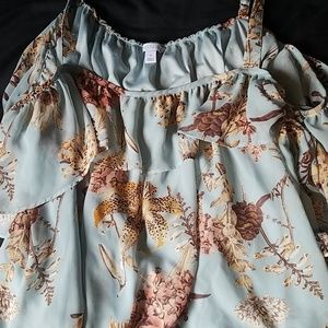 Super cute summer shirt